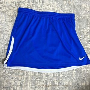 Nike lacrosse skirt